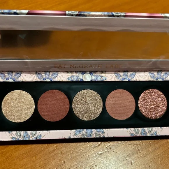 Pat McGrath Labs Bijoux Brilliance Eye Shadow Palette - Picture 10 of 15